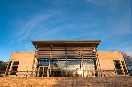 DALES Fabrications, which manufactures aluminium eaves products, had their products specified for a college project where the requirement was to combine a visual statement with a relaxing environment for pupils.