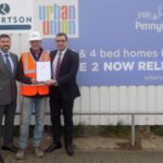 Edinburgh site labourer receives “hero” accolade