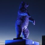 DunBear sculpture lit up to mark historic battle