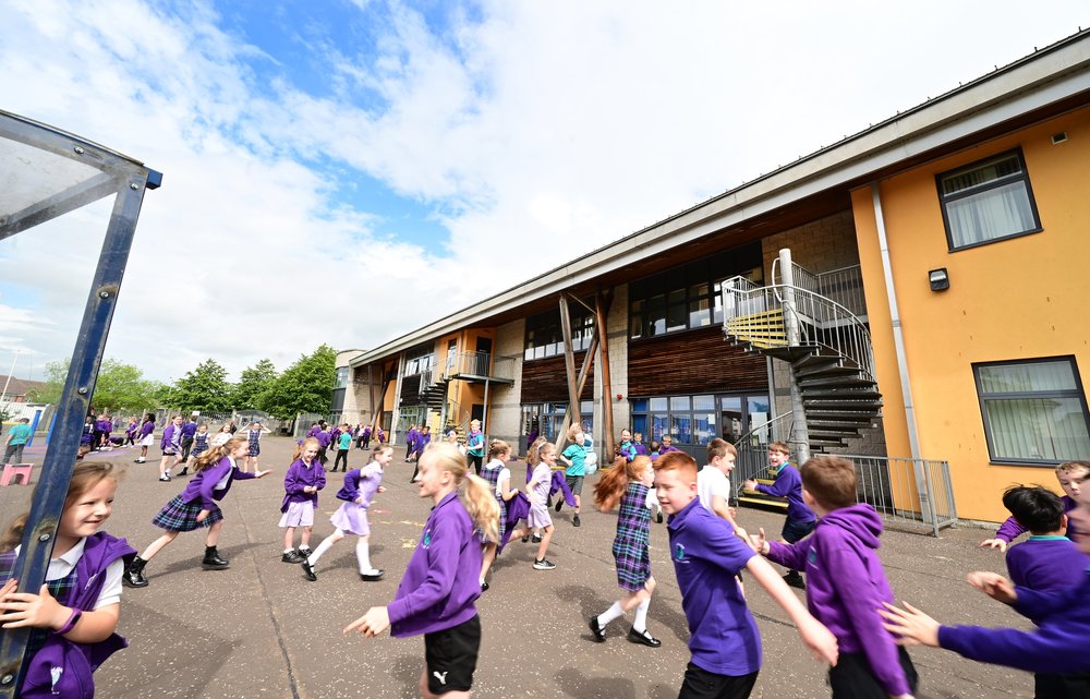 School kids at Kinnaird Primary School