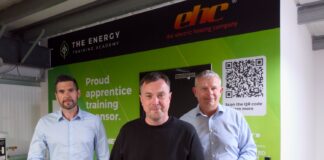 Colin Garvey (centre) with ETA co-founder Andrew Lamond (l) and EHC chief executive David Garrett
