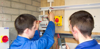 Electrical apprentices