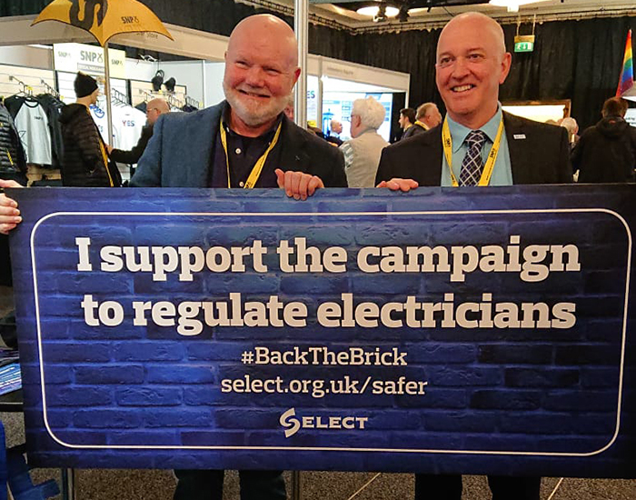 Colin Beattie (left) with SELECT past president Kevin Griffin