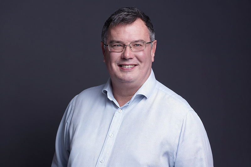 Wayne Earnshaw, Lanes Group
