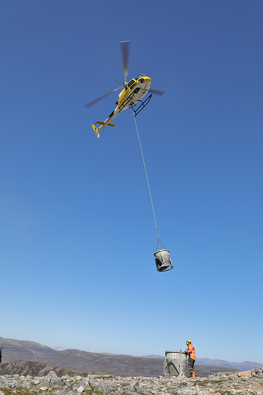 Skyhook helicopter