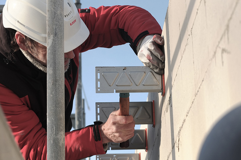 Installer at work